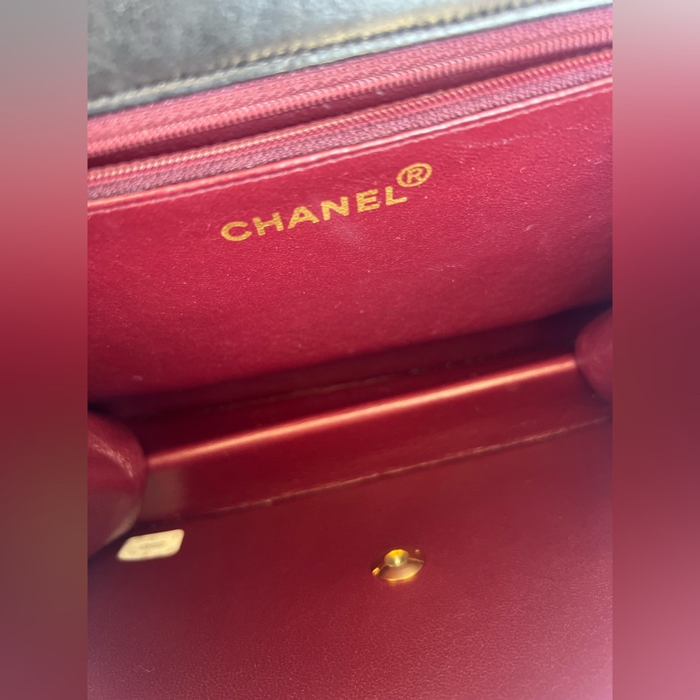 Chanel Quilted CC Flap Bag shoulder bag - Picture 14 of 16